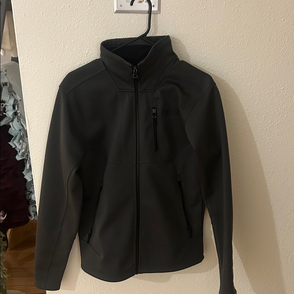 The North Face Men's Dark Gray Performance Jacket
